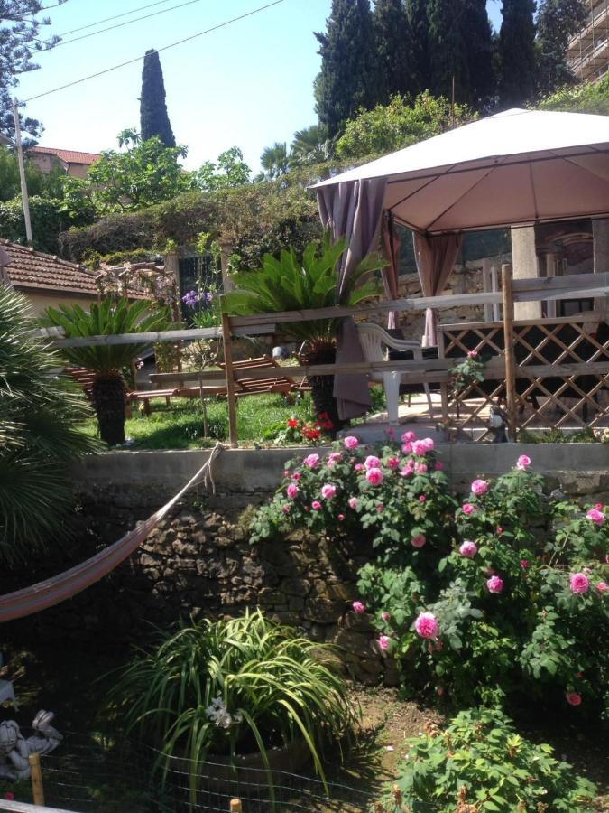 The Sea Flower Appartamento Con Giardino E Garage Auto Incluso Sanremo Exteriér fotografie